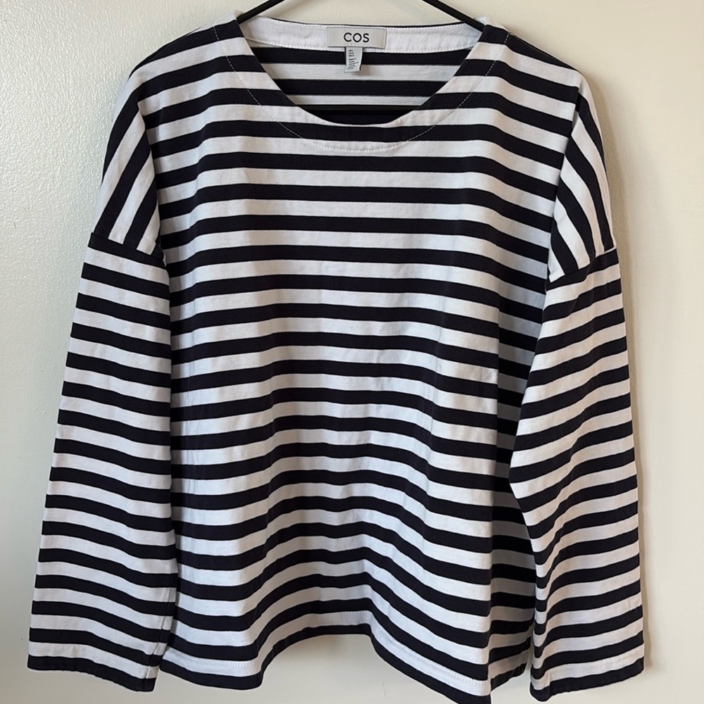 COS Black and White Striped Shirt (large)